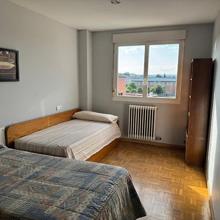 La Casa De Reyes - Wifi Gratis Apartment Leon Exterior photo
